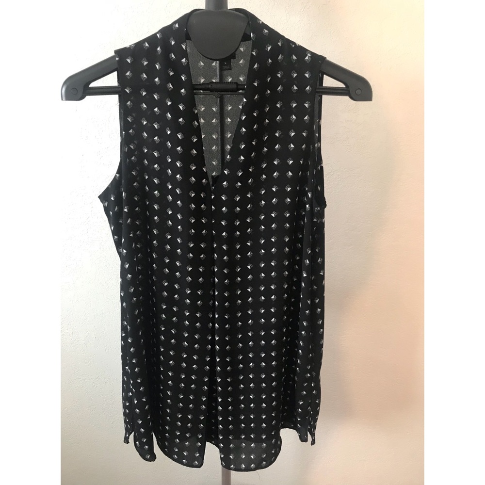 Black Printed Sleeveless Blouse